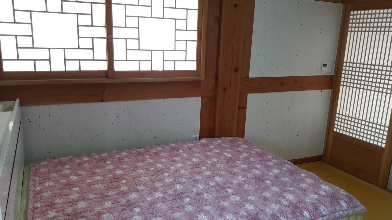 Hwangnam Gotaek Keumseulchae Hotel Kjongdzsu Kültér fotó