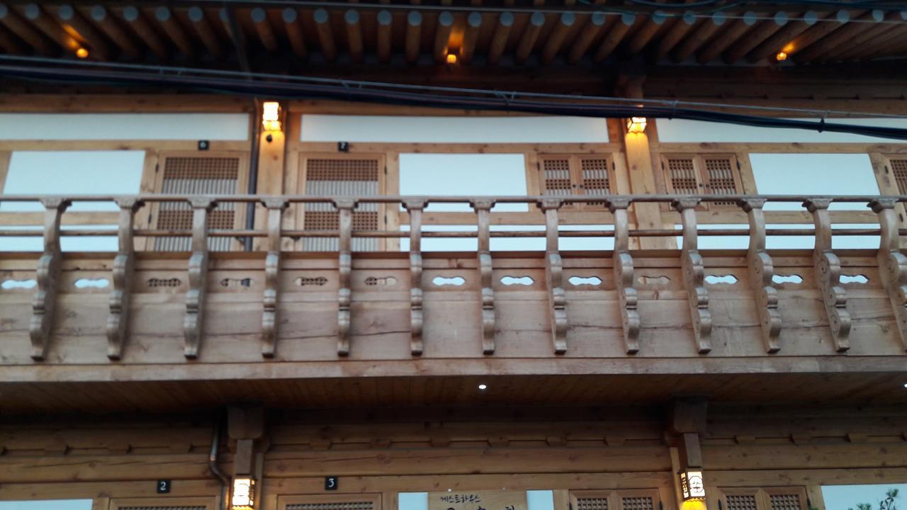 Hwangnam Gotaek Keumseulchae Hotel Kjongdzsu Kültér fotó