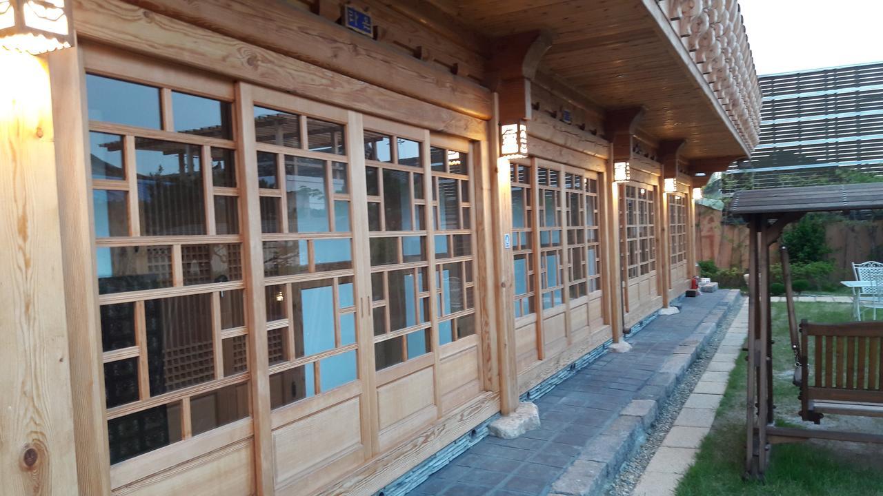 Hwangnam Gotaek Keumseulchae Hotel Kjongdzsu Kültér fotó