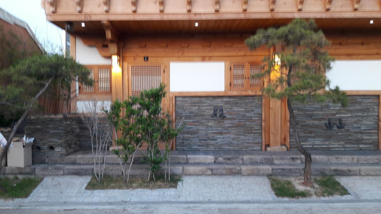 Hwangnam Gotaek Keumseulchae Hotel Kjongdzsu Kültér fotó